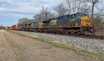 CSX 5206 leads M331.